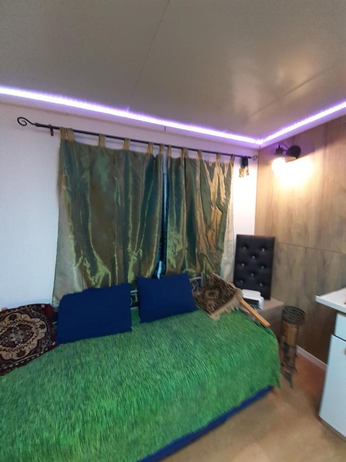 Suite- Studio- Zimmer Bet Sheʼan Extérieur photo